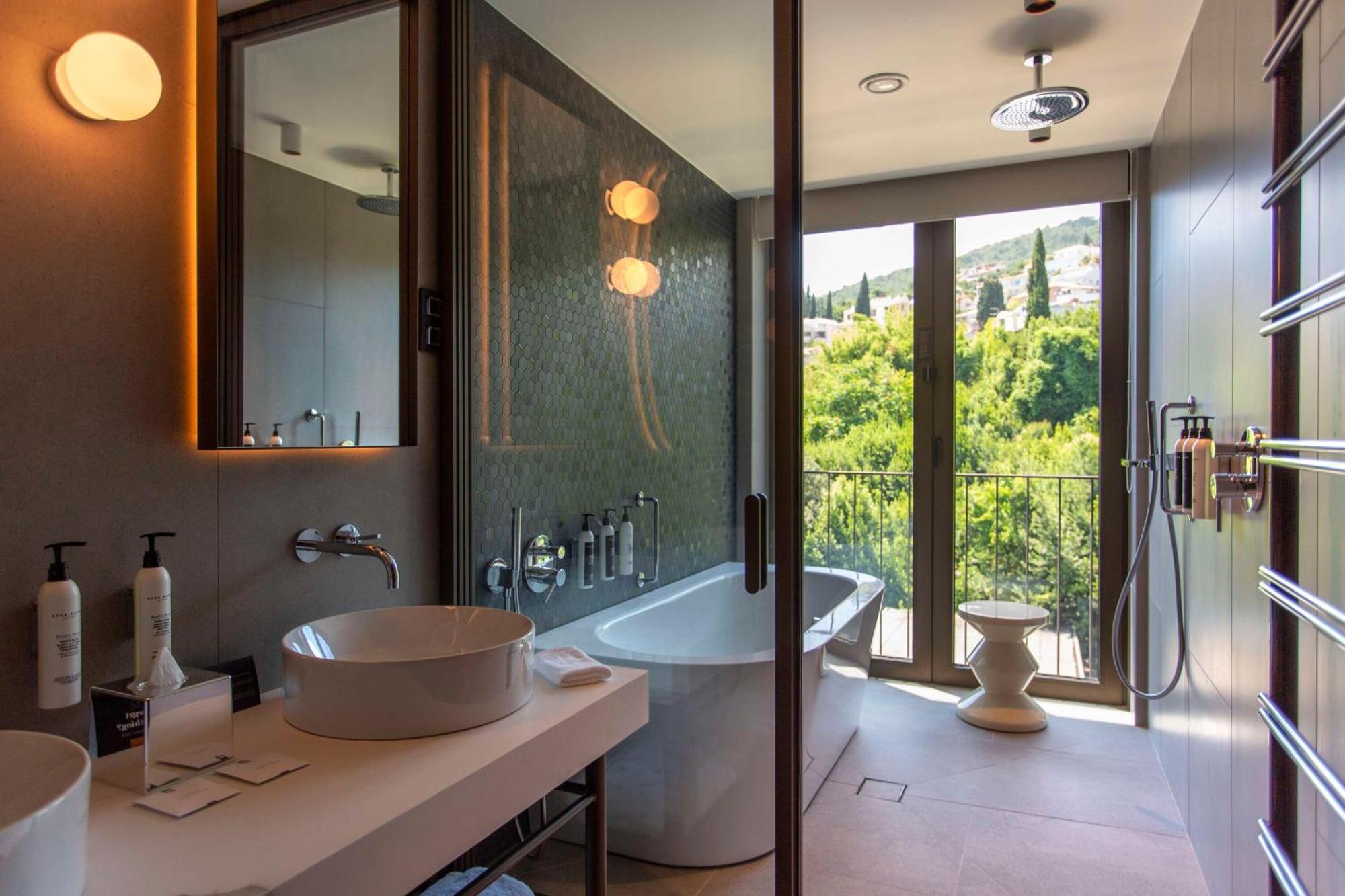 Keight Hotel Opatija, Curio Collection By Hilton 외부 사진